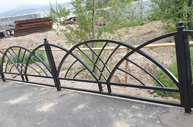 сварка и монтаж металлоконструкций в Алматы, изготовление перил Алматы